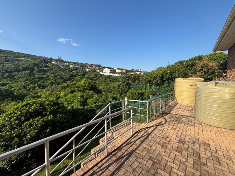 3 Bedroom Property for Sale in Blue Horizon Bay Eastern Cape
